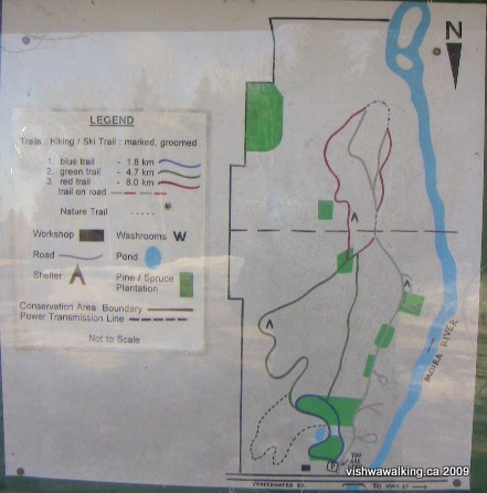 Vanderwater Park-sign indicating trails