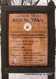 Rideau Trail, sign at the start of the trail