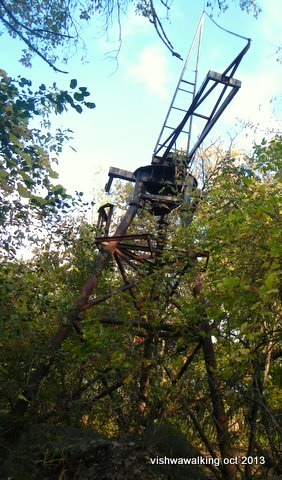 Bruce Trail, Queenston Quarry radio towe