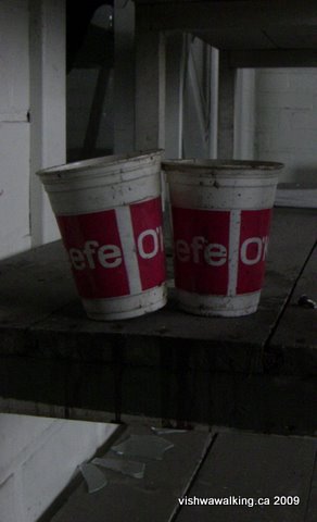 Dow, O'keefe plastic cups