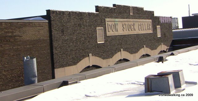 sign-dow-stock-cellar