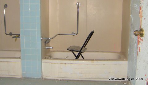 prince Edward Heights, multiple baths