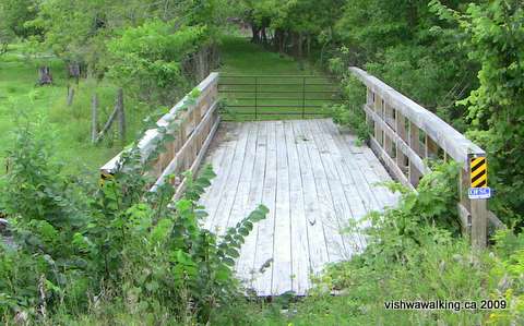 Trans Canada Trail, Bannon road bridge to the west of the road